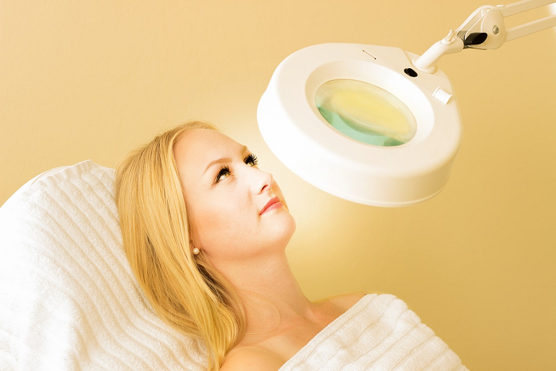 AQUAGOLD The Go-To Baby Botox Treatment for A Youthful Glow!